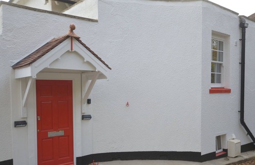 Dawlish Apartment | WELCOME TO LITTLE WEECH - a gorgeous getaway nook in Dawlish Devon