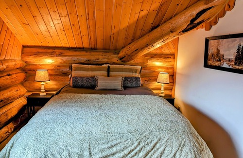 Rexford Cabin | Welcome to Maggie's Cabin-Rexford home sleeps 7 with boat rental also available