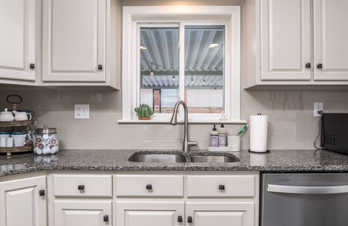 New Albany House | Welcome to Memory Lane!