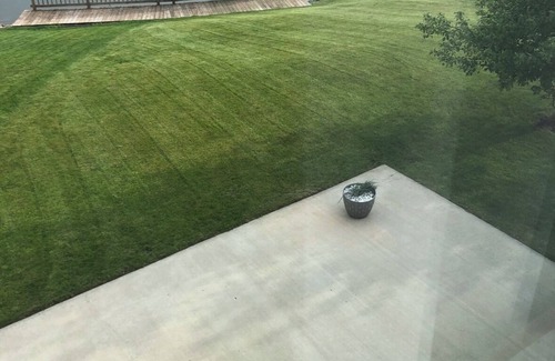 Bismarck House | Welcome to Molly’s Place! 3-bedroom waterfront townhome in Mandan