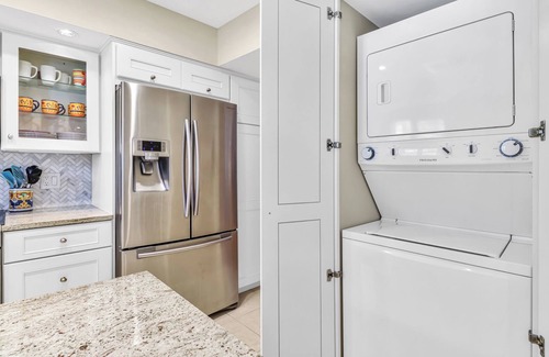 Moorings Condo | Welcome to Navarra Beach Condo!