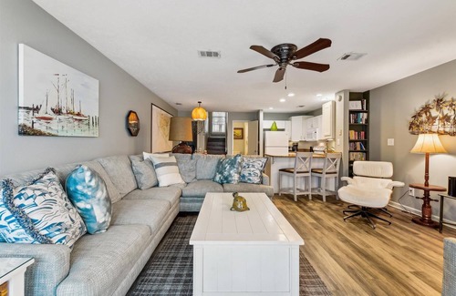 East End House | Welcome to Ocean Mile H-4!