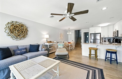 East End House | Welcome to Ocean Mile H-8!