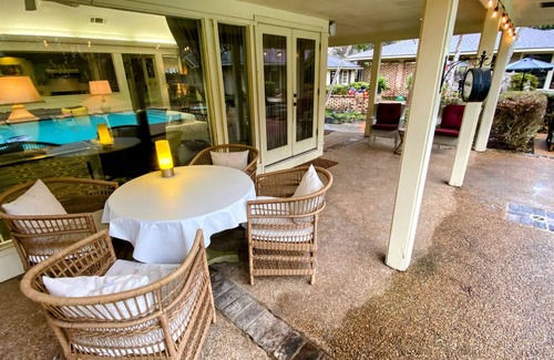 Clarksdale Cottage | Welcome to OG, the premier guesthouse in Clarksdale. One mile from the jukes!