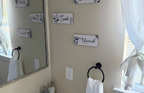 Montgomery House | Welcome to our 3-bedroom, 2-bath getaway just minutes from Montgomery Airport!