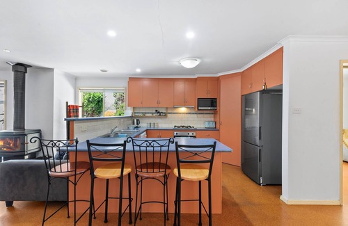 Clifton Springs Apartment | Welcome to our stunning property located in the beautiful Clifton Springs, VIC!