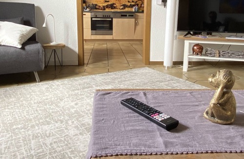 Andernach Apartment | Welcome to our centraly located appartment with private parking & terrace.