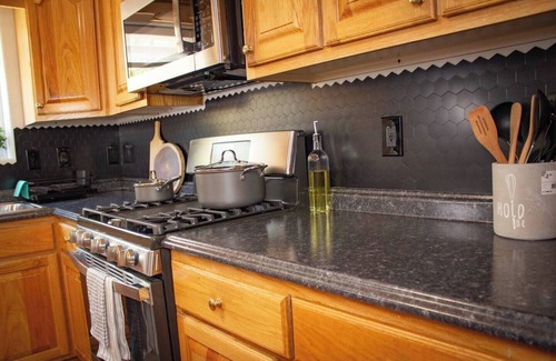 Skies West House | Welcome to our cozy 3BR oasis in vibrant Albuquerque! Here, serenity meets modernity