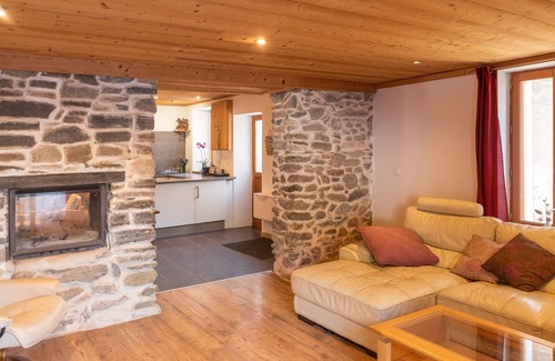 Les Belleville Apartment | Welcome to our home in the most beautiful village in the Vallée des Bellevilles!