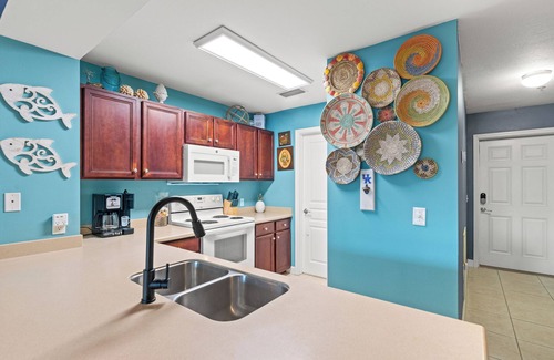 Waterside Village Condo | Welcome to SandyShells, a charming condo in the heart of Waterside Village in Mexico Beach, FL