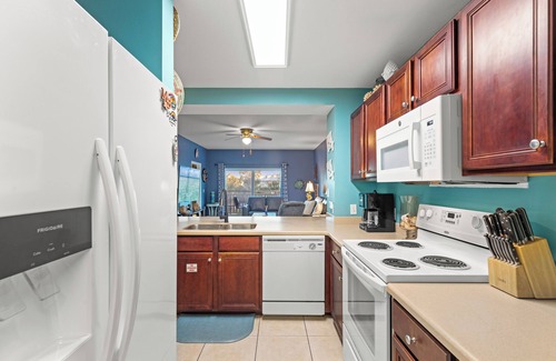 Waterside Village Condo | Welcome to SandyShells, a charming condo in the heart of Waterside Village in Mexico Beach, FL