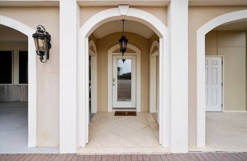 Plantation House | Welcome to Sea La Vie!