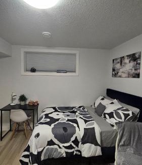 Regina Apartment | Welcome to Snug Spot - Cozy Studio in The Greens