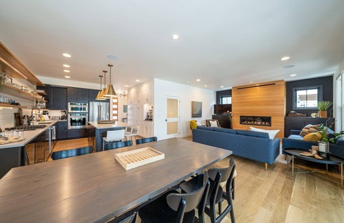 Chelan House | Welcome to Summersalts at Lake Chelan