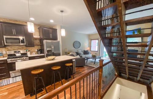 La Crosse House | Welcome to Sunset Ct