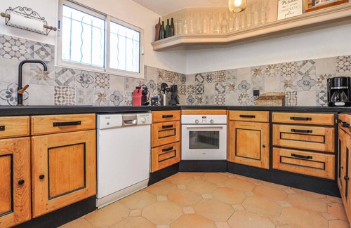 Les Brugassieres House | Welcome to this beautiful vacation home with swimming pool in Le Plan-de-la-Tour.