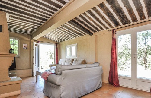 Les Brugassieres House | Welcome to this beautiful vacation home with swimming pool in Le Plan-de-la-Tour.