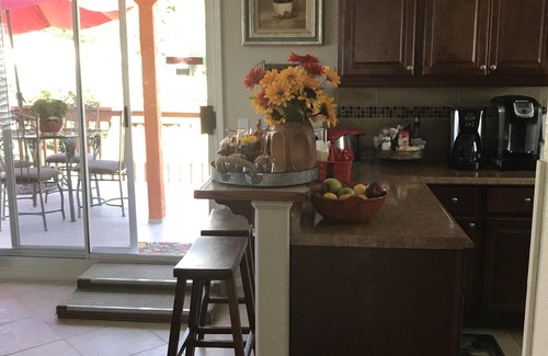 Fallbrook House | WELCOME TO THE BEAUTIFUL CASITA DEL CIELO.