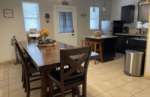 Unaka Cabin | Welcome to the heart of the Smoky Mountains for an unforgettable experience.