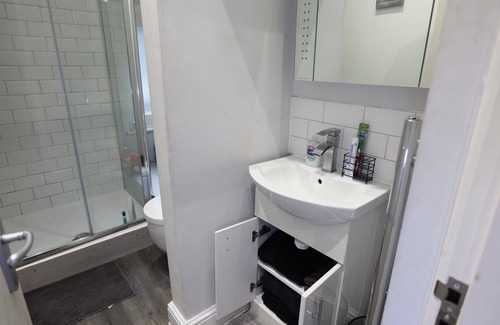 Kilburn Apartment | Welcome to The Hideaway!