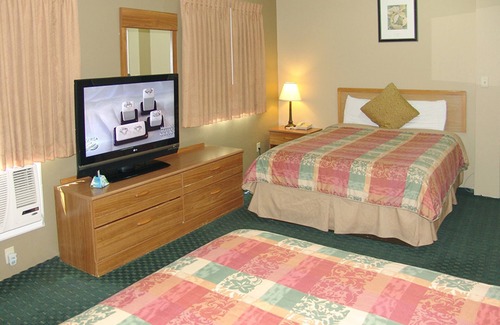 Taft Hotel | Welcome to the Holland inn suites double room