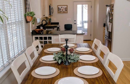 Hammondsport Cabin | Welcome to The Little Green Lakehouse at Sylvan Beach