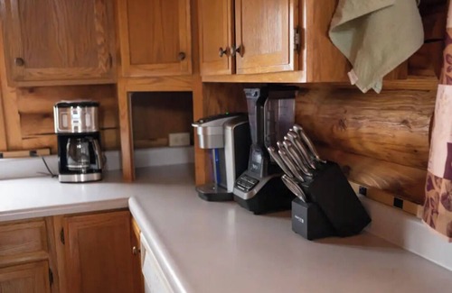 Deerwood Cabin | Welcome to the Log Cabin.