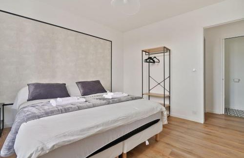 Marly-le-Roi Apartment | Welcome To The Lola House