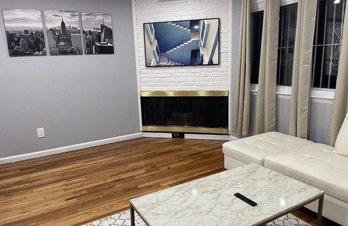 Queens House | Welcome to The Nest, your friend & family’s next NYC luxury retreat!