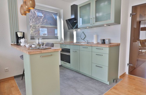 Langeoog Apartment | Welcome to the newly renovated vacation apartment "Strandleben", your perfect