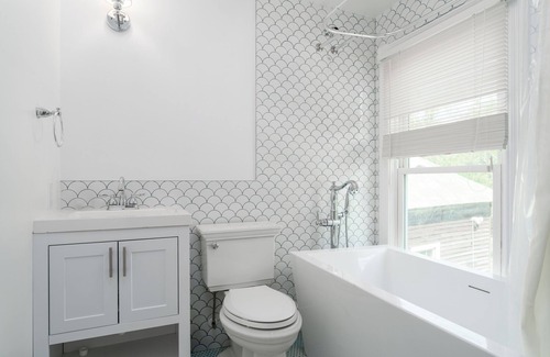 Nellysford Hotel | Welcome to the newly appointed Everett Estate: Where Modern Luxury Meets Historic Charm