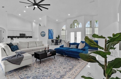 Cape Coral House | Welcome to Tiki Time Retreat, your ideal Cape Coral vacation rental