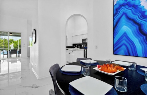 Cape Coral House | Welcome to Tiki Time Retreat, your ideal Cape Coral vacation rental
