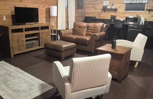Fort Payne Apartment | Welcome to Tiny Bear Studio Apartment