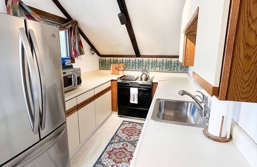 Carrabassett Valley Ski Chalet | Welcome to the Valley Chalet, just minutes away from your next adventure!