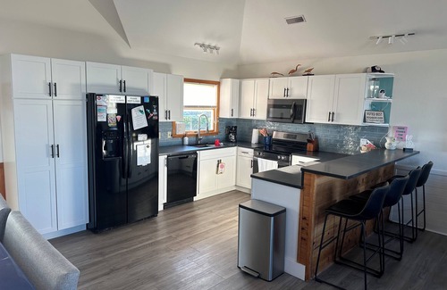 Avon House | Welcome to Wreckless! Beautiful home with AC and WIFI in delightful Avon