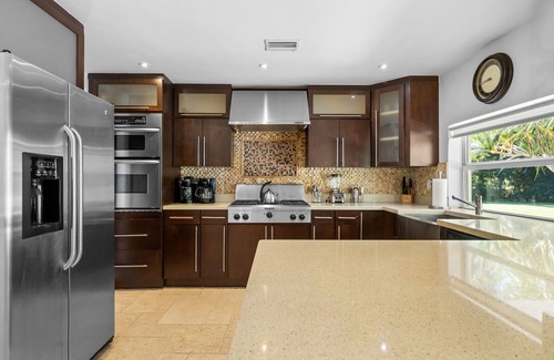 Southwest Ranches House | WELCOME TO YOUR PRIVATE OASIS, FULLY GATED ABD PRIVATE PROPERTY, HEATED POOL.