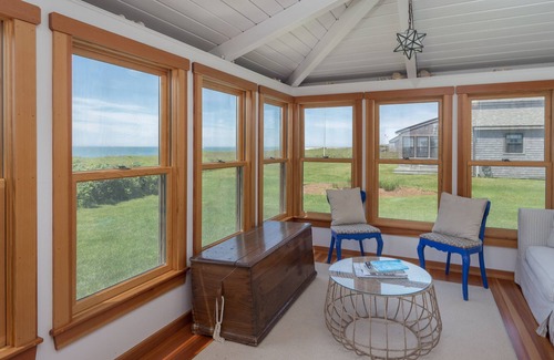 Surfside Cottage | Welcome to your dream beach getaway on the beautiful island of Nantucket!