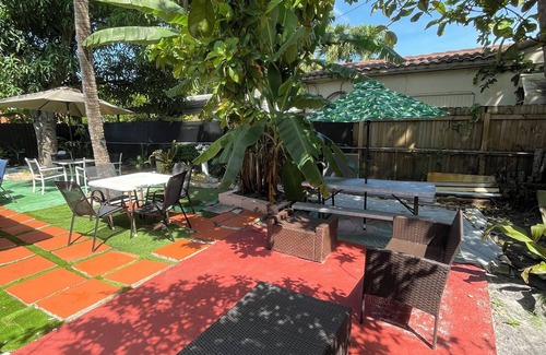 Highland Garden House | Welcome to your "Home Away From Home" getaway Near Miami & Hard Rock