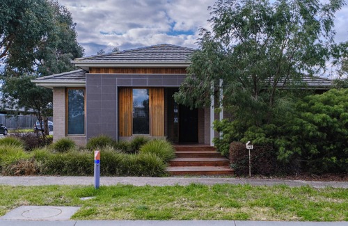 Greenvale Apartment | Welcome to your peaceful house in Greenvale