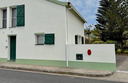 Sete Cidades House | WelcomeBuddy - Casa dos Netos - Garden & Lake III
