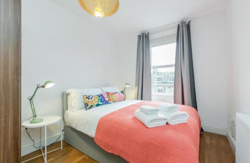 Shaftesbury Apartment | WelcomeStay Clapham Junction 2 Bedroom Apartment