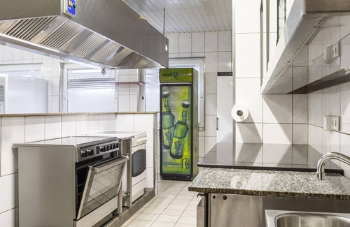 Boedefeld Apartment | Welcoming Holiday Home in Winterberg with Sauna