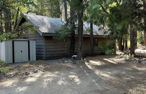 Plumas County Cabin | Welcoming 1-bedroom cabin in Taylorsville