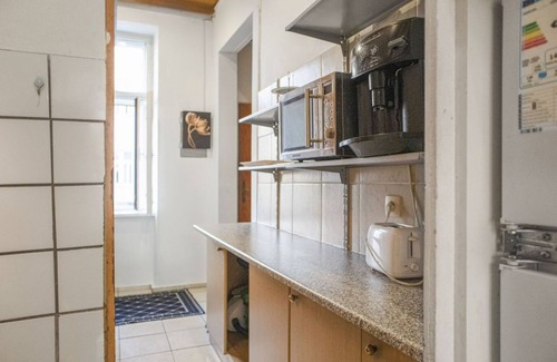 Brigittenau Apartment | Welcoming 2BR Apt. Near The Danube & Millenium T.