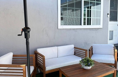 El Camino Village House | Welcoming 3-bedroom Home Near Beaches and SoFi