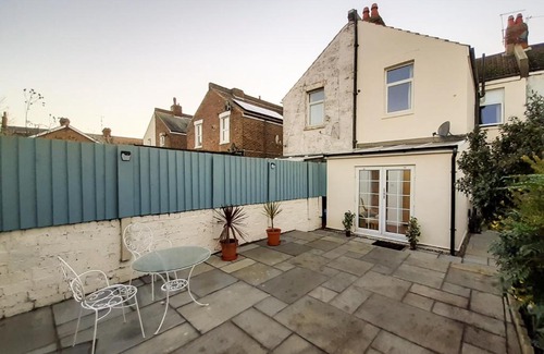 Eastbourne House | Welcoming 4 Bed Holiday Home in Eastbourne
