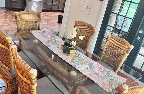 Eustis House | Welcoming 4-bedroom country house with AC in charming Eustis