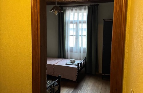Ayvalik City Center House | Welcoming 4-bedroom house with AC in charming Ayvalık