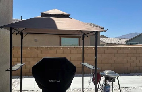 Coachella House | Welcoming 5-bedroom 2.5 restroom house in Coachella